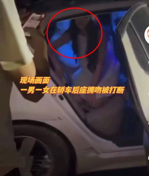 逃脱三攻略 - 3d逃脱攻略大全-第8张图片-93游戏 逃脱三攻略 - 3d逃脱攻略大全-第8张图片-93游戏