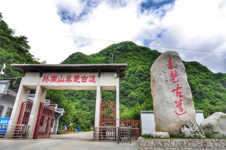古庙逃脱攻略,密室逃脱古庙逃生攻略-第5张图片-93游戏 古庙逃脱攻略,密室逃脱古庙逃生攻略-第5张图片-93游戏